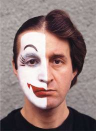 budj ostorozen licedej